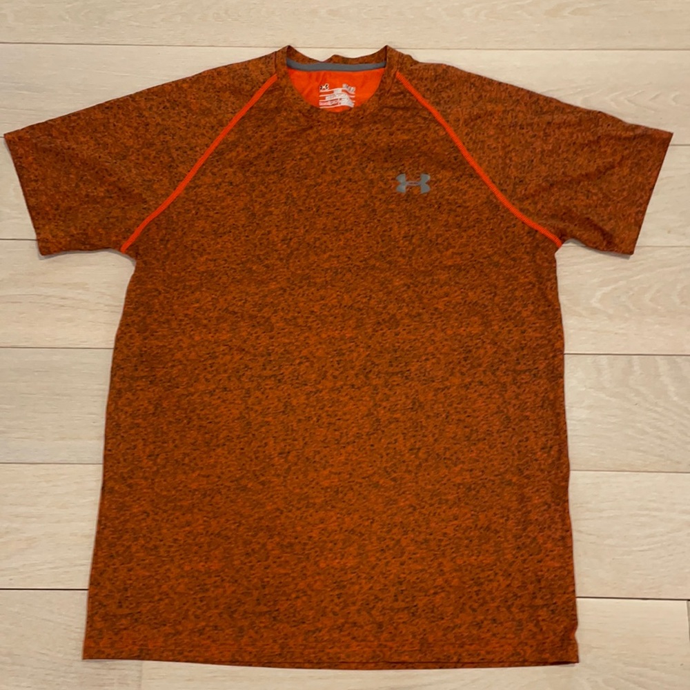 Under Armour Mens teeshirts.  Size Small.  Perfect!